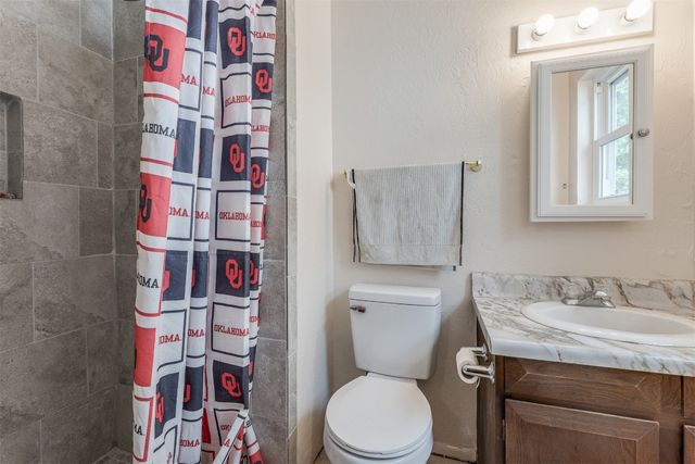 9708 NE 3rd Place, Oklahoma City, OK 73130