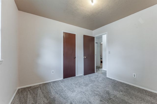 9708 NE 3rd Place, Oklahoma City, OK 73130