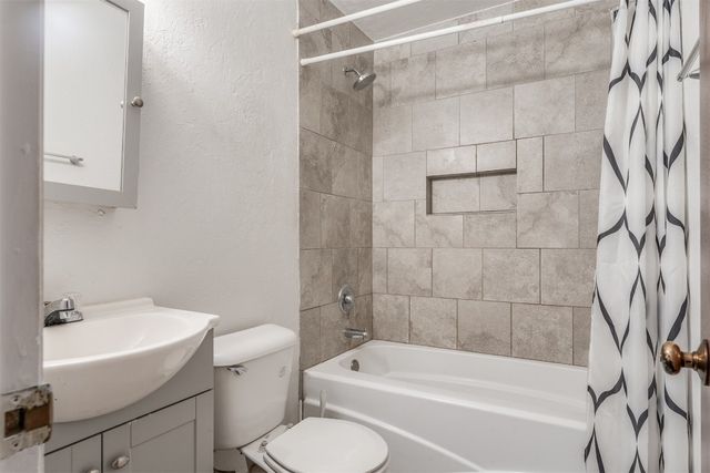 9708 NE 3rd Place, Oklahoma City, OK 73130