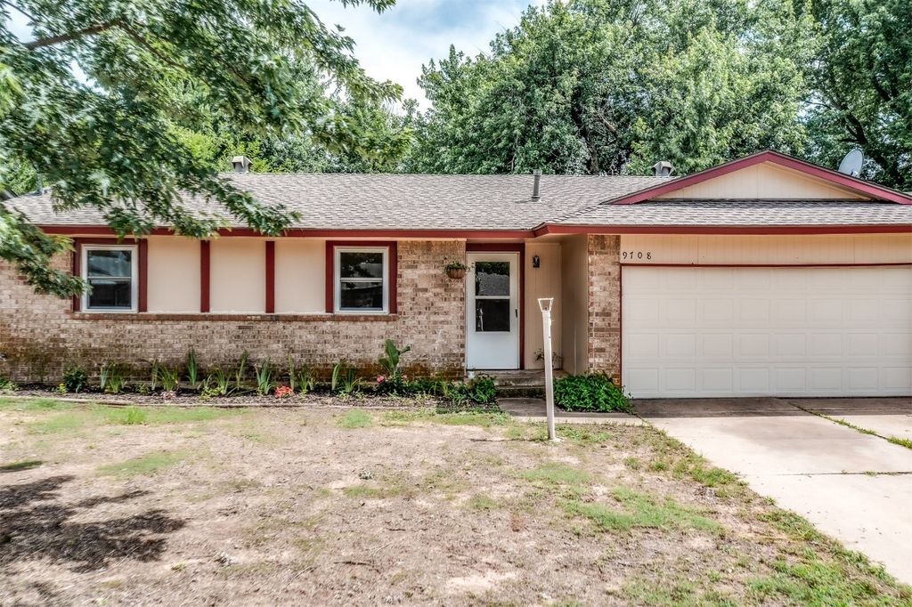9708 NE 3rd Place, Oklahoma City, OK 73130