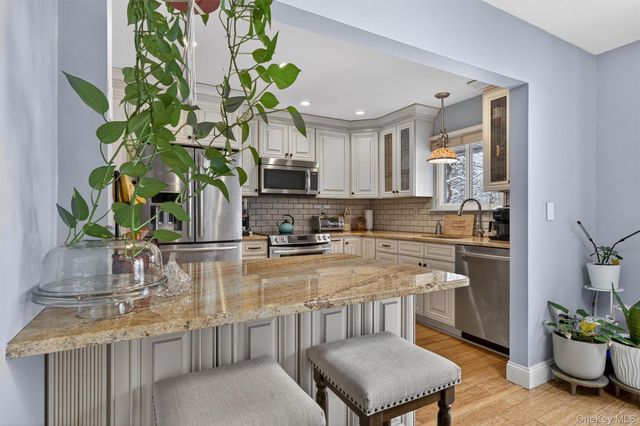 3 Heritage Drive D, Harriman, NY 10926