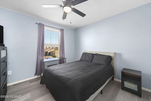 8018 S Golden Bell Drive, Tucson, AZ 85747