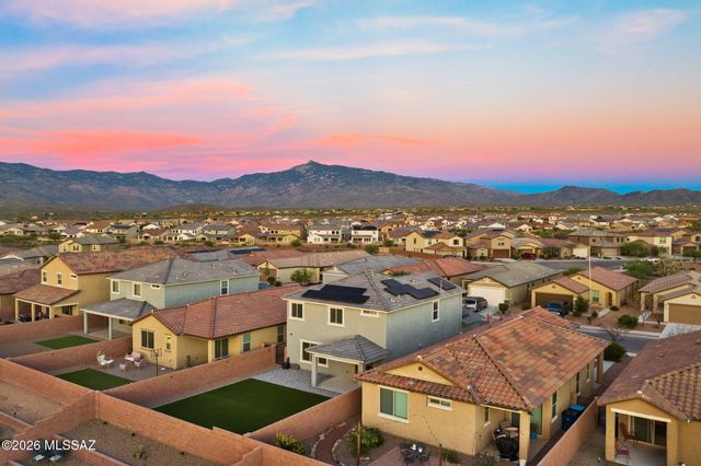 8018 S Golden Bell Drive, Tucson, AZ 85747