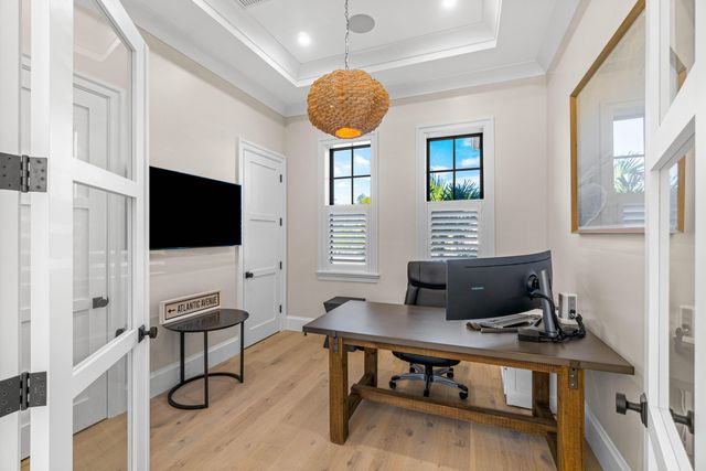 18 NW 15th Street, Delray Beach, FL 33444