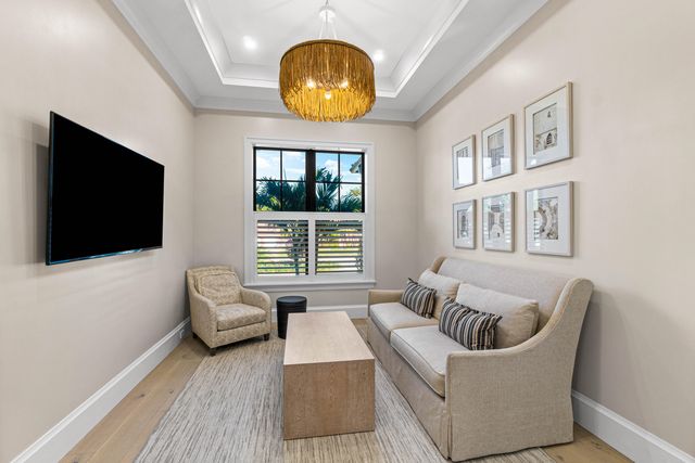 18 NW 15th Street, Delray Beach, FL 33444