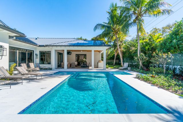 18 NW 15th Street, Delray Beach, FL 33444