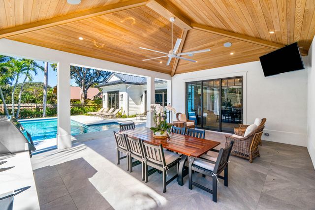 18 NW 15th Street, Delray Beach, FL 33444