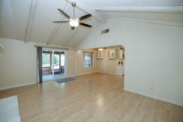 1501 Palmdale Dr, Modesto, CA 95355