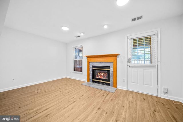 8596 COLD HARBOR LOOP, Manassas, VA 20111