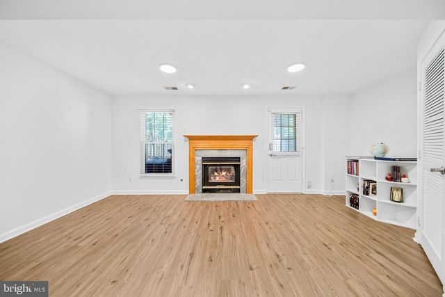 8596 COLD HARBOR LOOP, Manassas, VA 20111