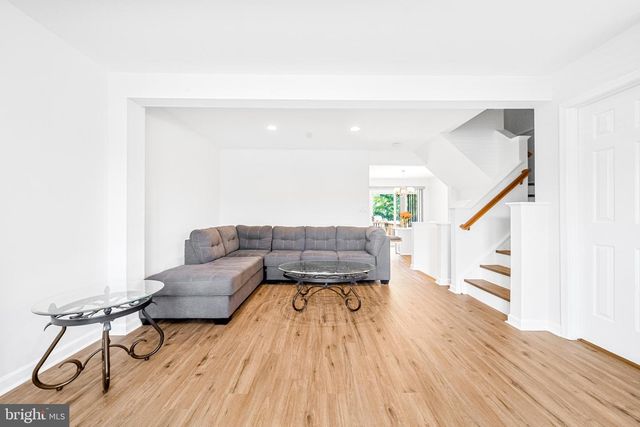 8596 COLD HARBOR LOOP, Manassas, VA 20111
