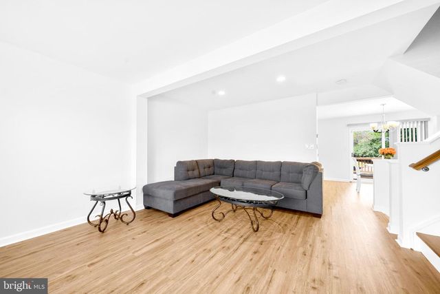8596 COLD HARBOR LOOP, Manassas, VA 20111