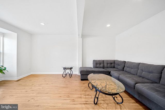 8596 COLD HARBOR LOOP, Manassas, VA 20111