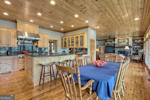 115 Dam Lake Drive, Dillard, GA 30537