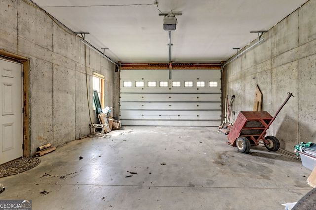 115 Dam Lake Drive, Dillard, GA 30537