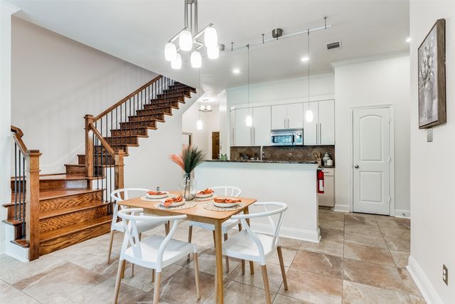 8819 Tudor Place, Dallas, TX 75228