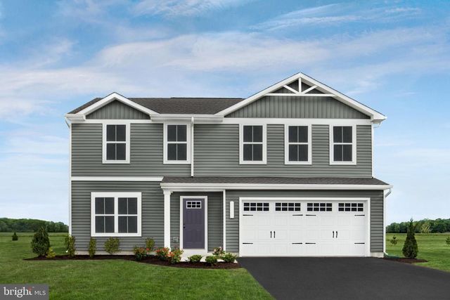 111 EAGLE DR, Gettysburg, PA 17325