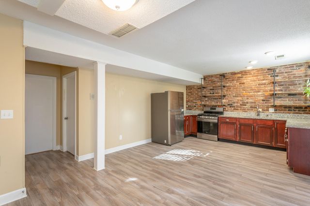 1416 Highcrest Drive, Hixson, TN 37343