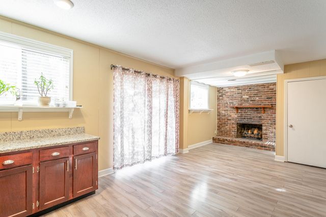 1416 Highcrest Drive, Hixson, TN 37343