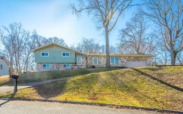 1416 Highcrest Drive, Hixson, TN 37343