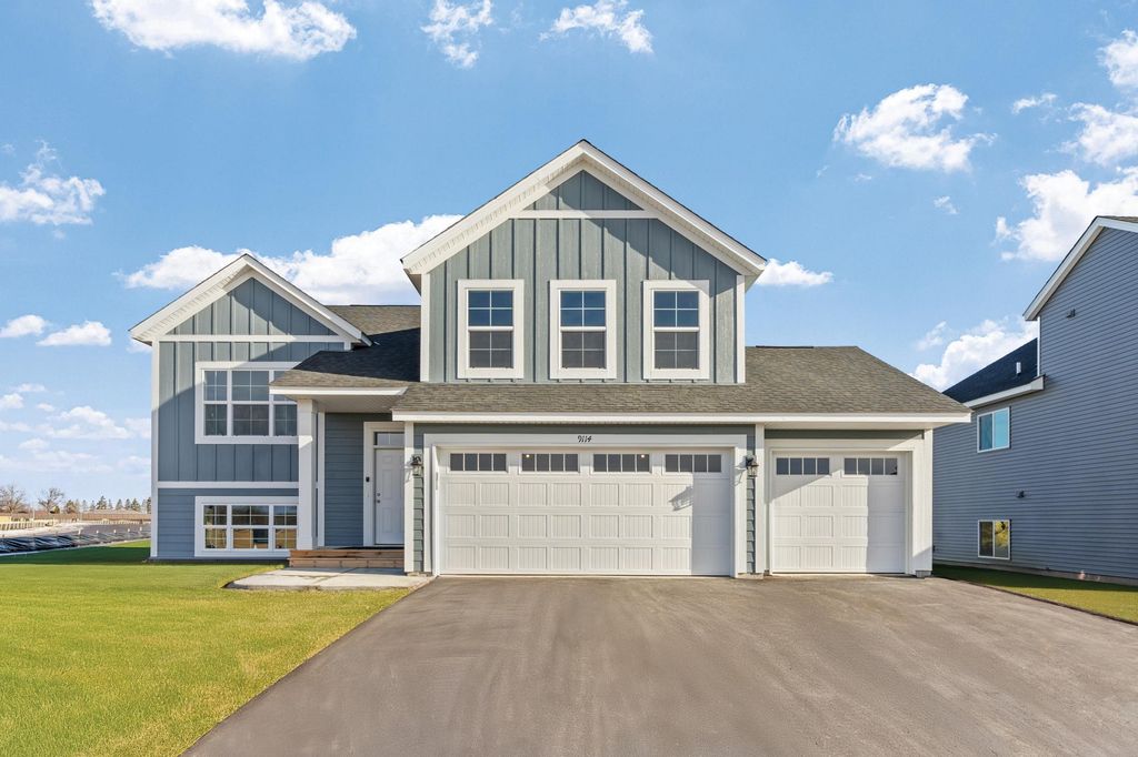 19921 Ely Avenue N, Forest Lake, MN 55025 — exterior