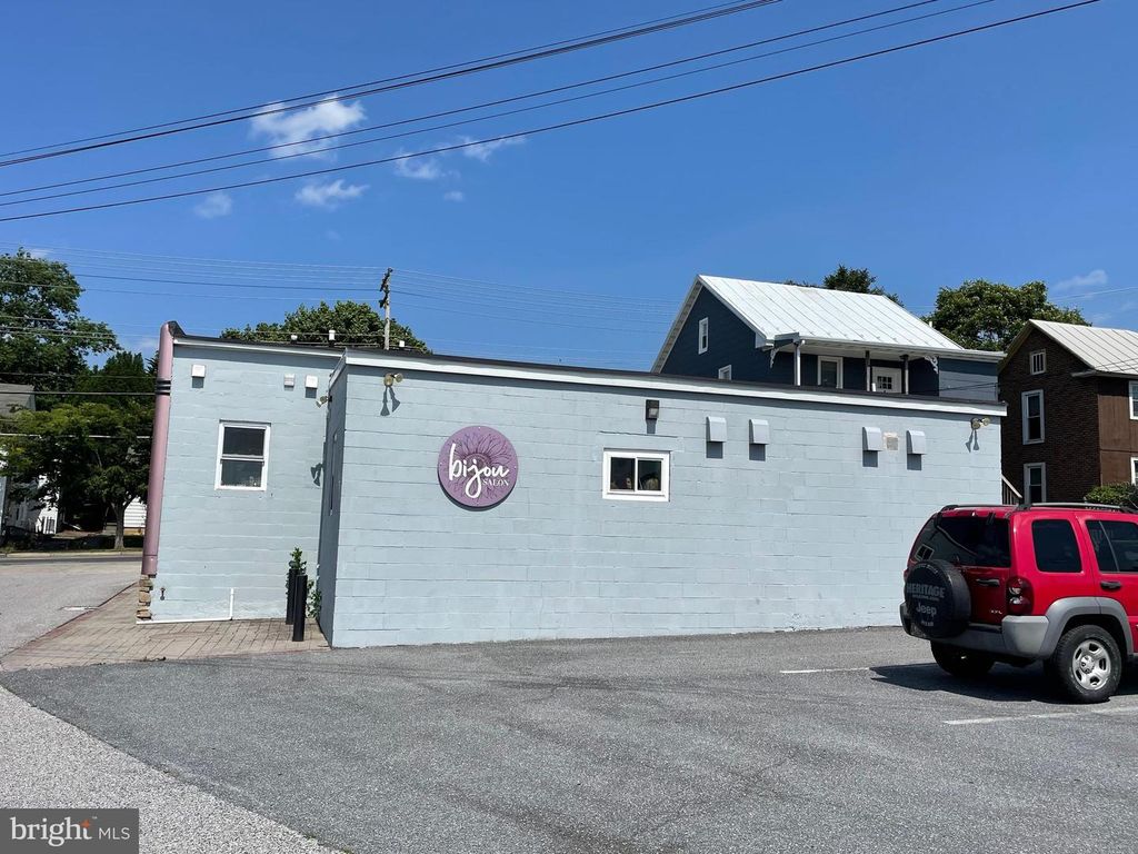 3272 MAIN ST, Manchester, MD 21102