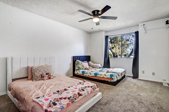 3 Lakeshore Drive NE, Albuquerque, NM 87112