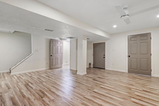 3 Lakeshore Drive NE, Albuquerque, NM 87112