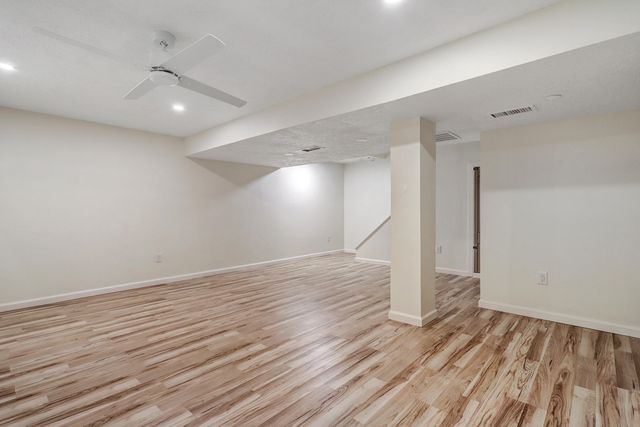 3 Lakeshore Drive NE, Albuquerque, NM 87112