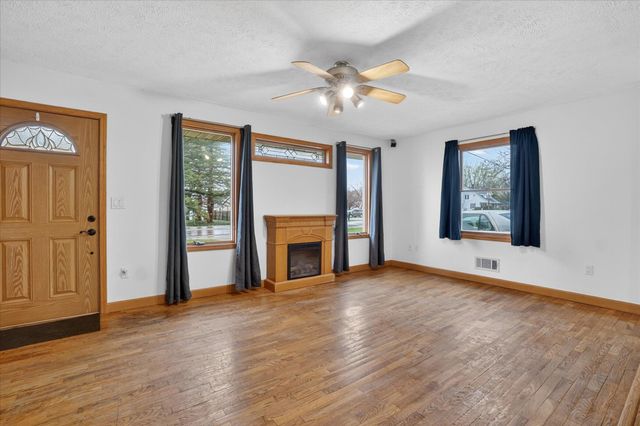8238 48th Avenue, Georgetown Twp, MI 49426