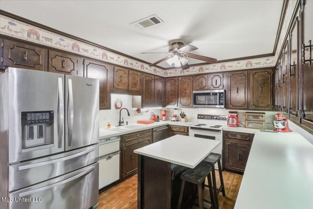 5230 Brookleigh Drive, Byram, MS 39272