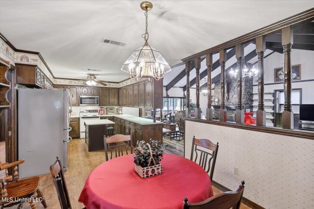 5230 Brookleigh Drive, Byram, MS 39272