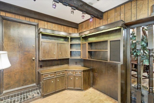 5230 Brookleigh Drive, Byram, MS 39272