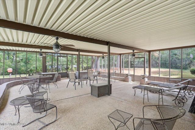 5230 Brookleigh Drive, Byram, MS 39272