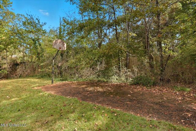 5230 Brookleigh Drive, Byram, MS 39272