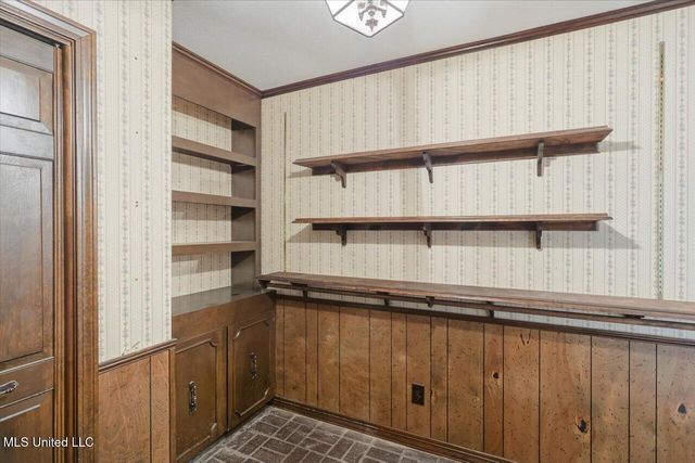 5230 Brookleigh Drive, Byram, MS 39272