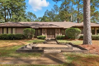 5230 Brookleigh Drive, Byram, MS 39272