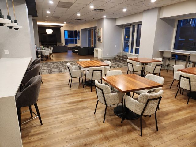 512 N Mcclurg Court 1206, Chicago, IL 60611