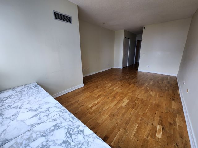 512 N Mcclurg Court 1206, Chicago, IL 60611