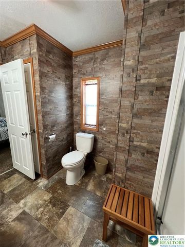 12 Springridge Road, Moore Twp, PA 18014