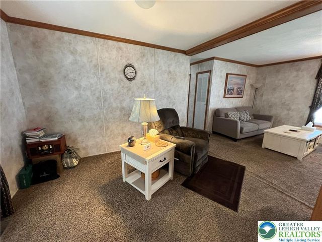 12 Springridge Road, Moore Twp, PA 18014