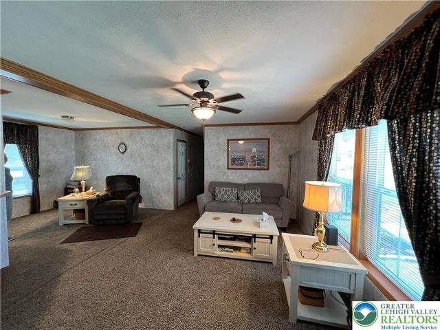 12 Springridge Road, Moore Twp, PA 18014