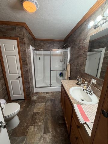 12 Springridge Road, Moore Twp, PA 18014