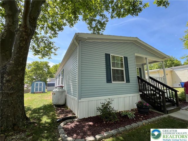 12 Springridge Road, Moore Twp, PA 18014
