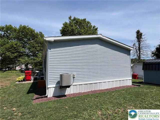 12 Springridge Road, Moore Twp, PA 18014