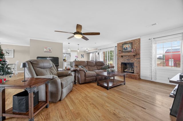 5 Camper Creek Rd, Fayetteville, TN 37334