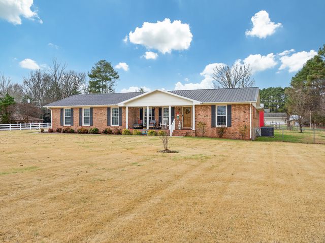 5 Camper Creek Rd, Fayetteville, TN 37334