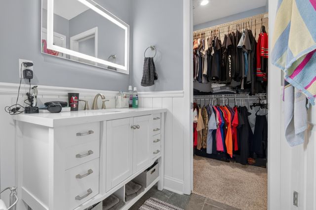 5 Camper Creek Rd, Fayetteville, TN 37334