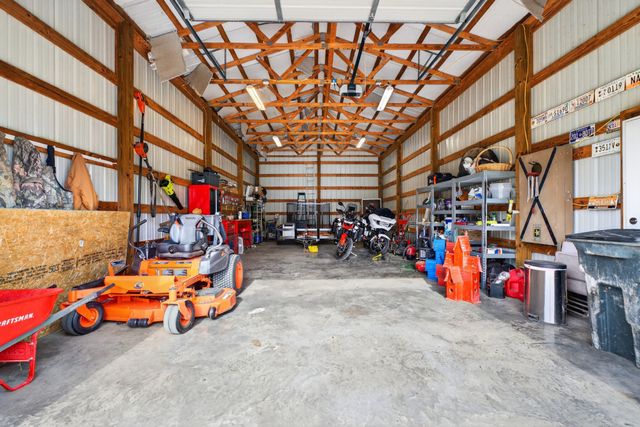 5 Camper Creek Rd, Fayetteville, TN 37334