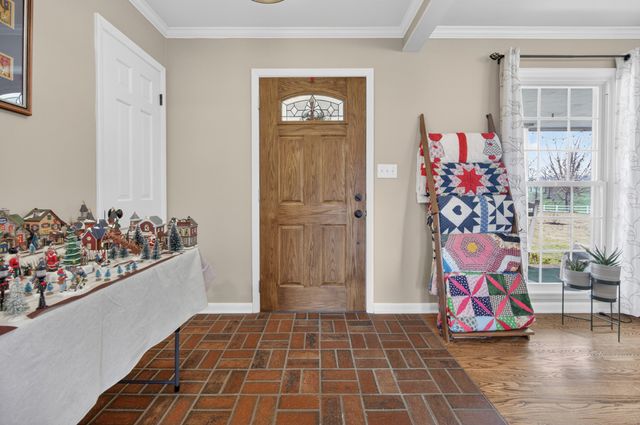 5 Camper Creek Rd, Fayetteville, TN 37334